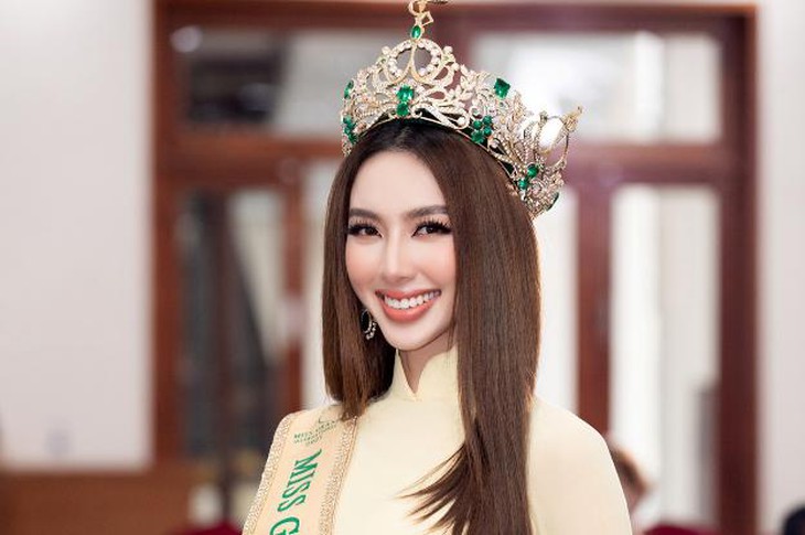 Nguyễn Thúc Thùy Tiên