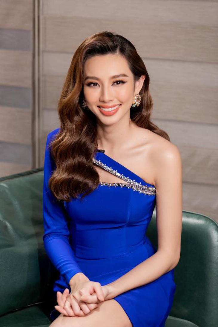 Nguyễn Thúc Thùy Tiên 3