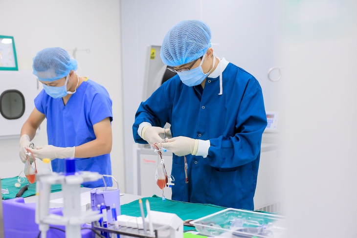 "Chọn mặt gửi vàng" khi lưu máu cuống rốn - Ảnh 2. "Chọn mặt gửi vàng" khi lưu máu cuống rốn - Ảnh 2.