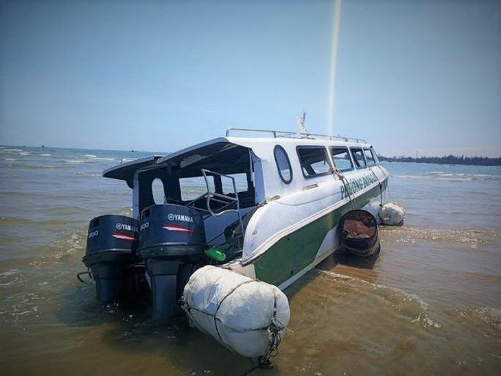 Thi thể nạn nhân cuối cùng vụ chìm tàu 17 người chết được tìm thấy trong kẽ đá - Ảnh 2.