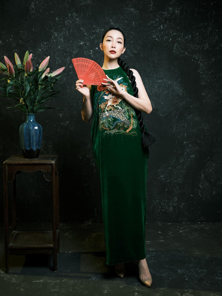 "Chim công làng múa" tuổi Dần - Linh Nga giờ ra sao sau biến cố trong đường tình ái? - Ảnh 9. "Chim công làng múa" tuổi Dần - Linh Nga giờ ra sao sau biến cố trong đường tình ái? - Ảnh 9.