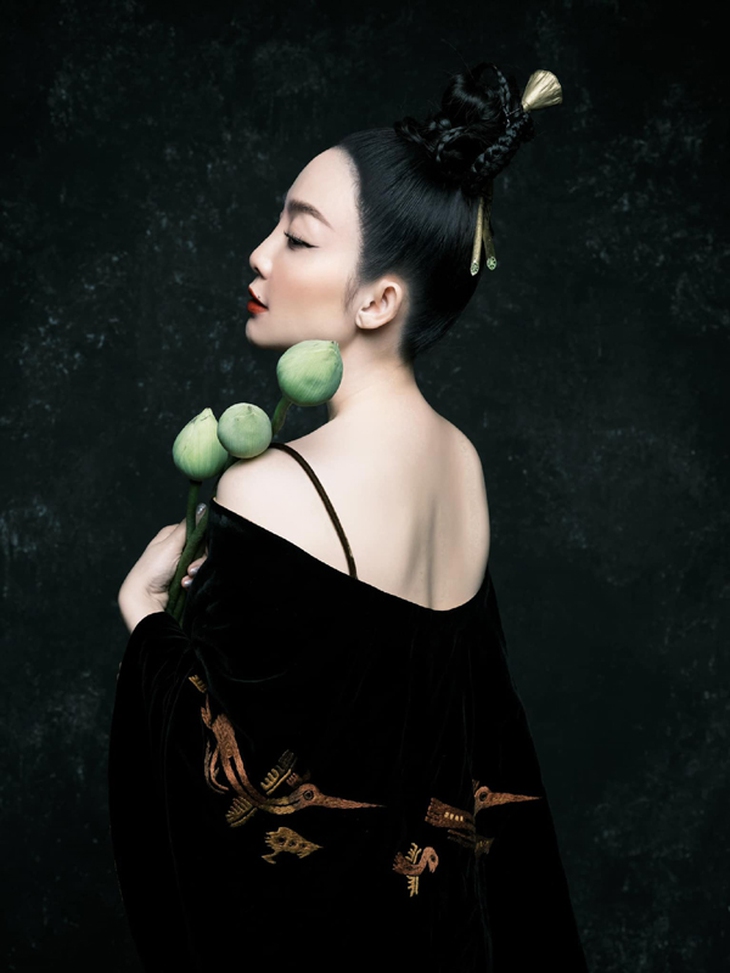 "Chim công làng múa" tuổi Dần - Linh Nga giờ ra sao sau biến cố trong đường tình ái? - Ảnh 11. "Chim công làng múa" tuổi Dần - Linh Nga giờ ra sao sau biến cố trong đường tình ái? - Ảnh 11.