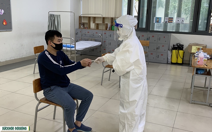 Giáo viên quận Cầu giấy diễn tập công tác đón học sinh trở lại trường học sau 9 tháng học Online - Ảnh 10.