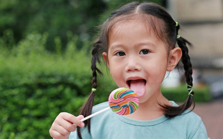 5 cách đơn giản hạn chế trẻ ăn quá nhiều đồ ngọt để ngừa nguy cơ mắc bệnh
