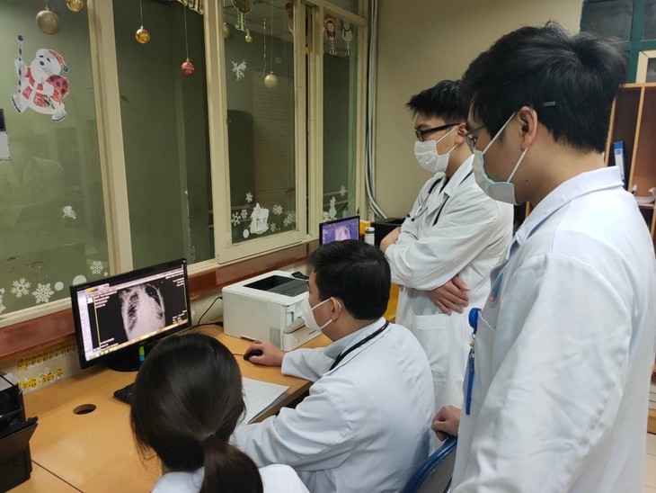 BV Hữu Nghị khám, tư vấn, điều trị người bệnh hậu COVID-19 - Ảnh 2.