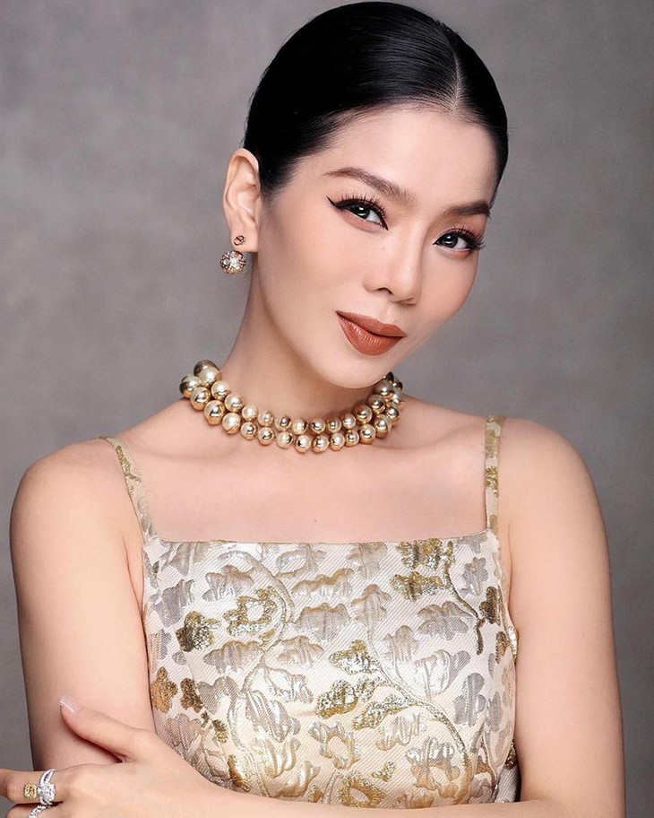 Miss World Vietnam 2022: Sức nóng từ ca sĩ Lệ Quyên và người đẹp truyền cảm hứng - Ảnh 2. Miss World Vietnam 2022: Sức nóng từ ca sĩ Lệ Quyên và người đẹp truyền cảm hứng - Ảnh 2.