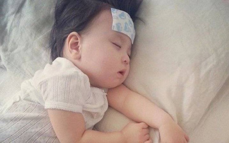 Suy hô hấp do bệnh màng trong ở trẻ sơ sinh