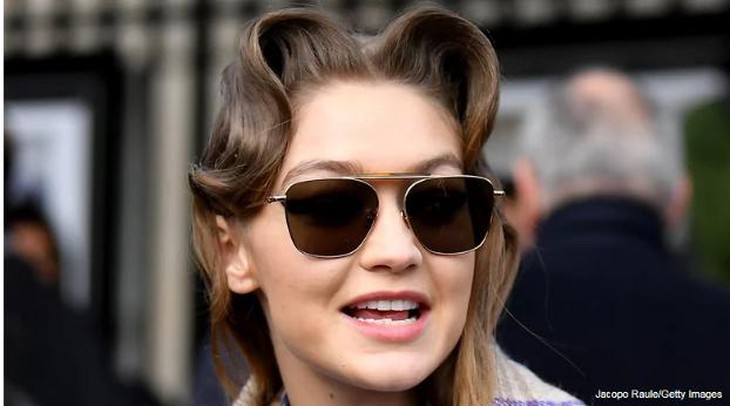 Gigi Hadid  2