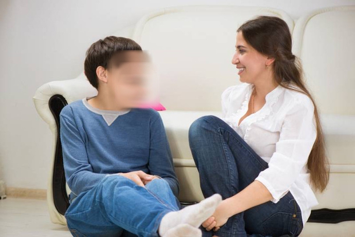 Phát hiện trẻ xem phim “nóng”, cha mẹ ứng xử thế nào để không tái diễn điều này?  - Ảnh 5.