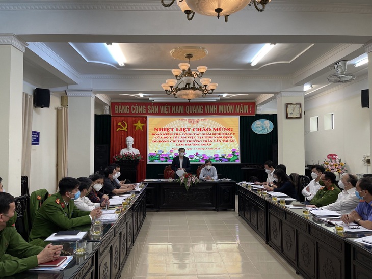 Thứ trưởng Bộ Y tế Trần Văn Thuấn kiểm tra công tác giám định pháp y tại Nam Định - Ảnh 1. Thứ trưởng Bộ Y tế Trần Văn Thuấn kiểm tra công tác giám định pháp y tại Nam Định - Ảnh 1.