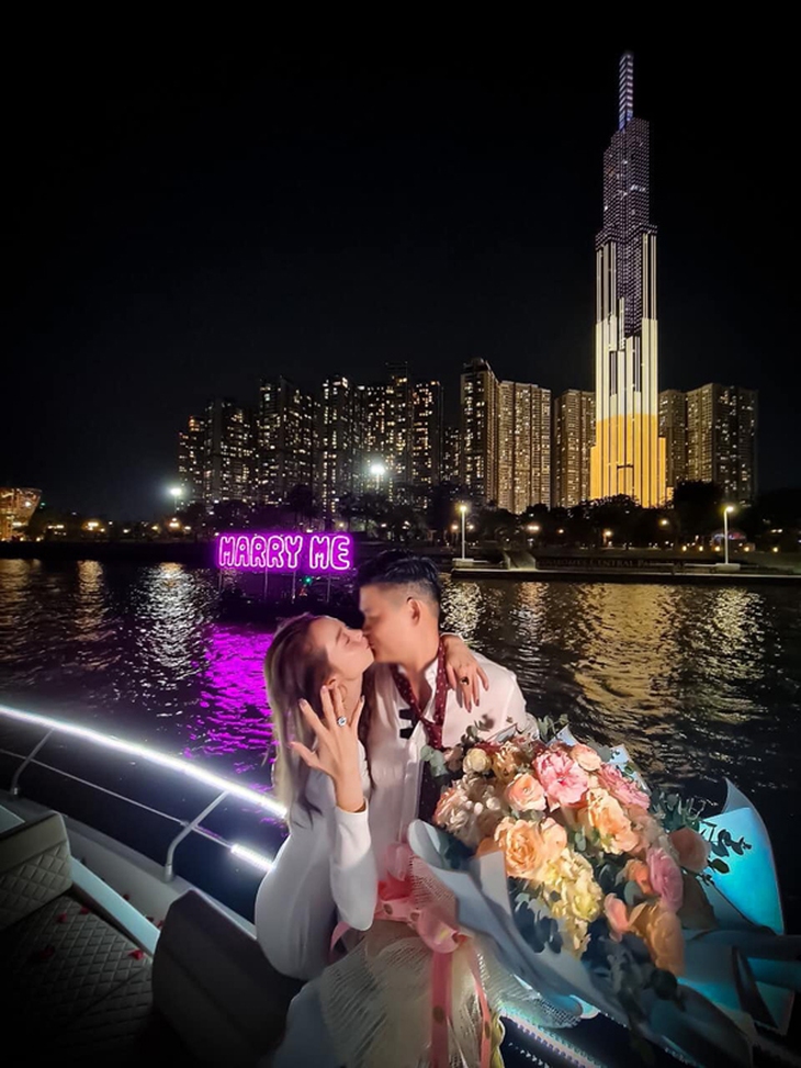 Không phải nhẫn kim cương khủng, chồng sắp cưới của Minh Hằng đã làm điều đặc biệt khiến nữ chính khóc nghẹn ngào - Ảnh 4.