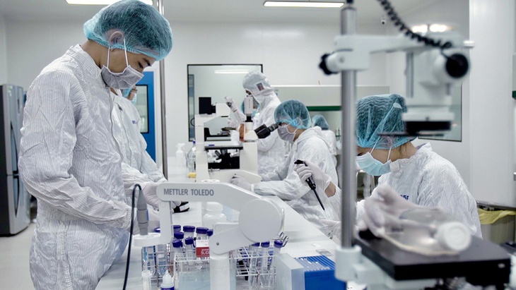 Chính phủ ban hành Chương trình phòng, chống dịch COVID-19 năm 2022-2023 - Ảnh 5. Chính phủ ban hành Chương trình phòng, chống dịch COVID-19 năm 2022-2023 - Ảnh 5.
