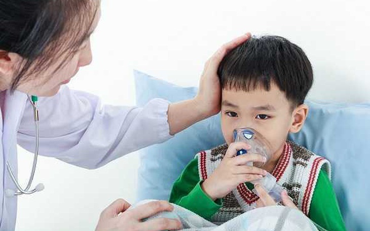 Những yếu tố nguy cơ dẫn đến viêm tiểu phế quản ở trẻ và cách phòng tránh
