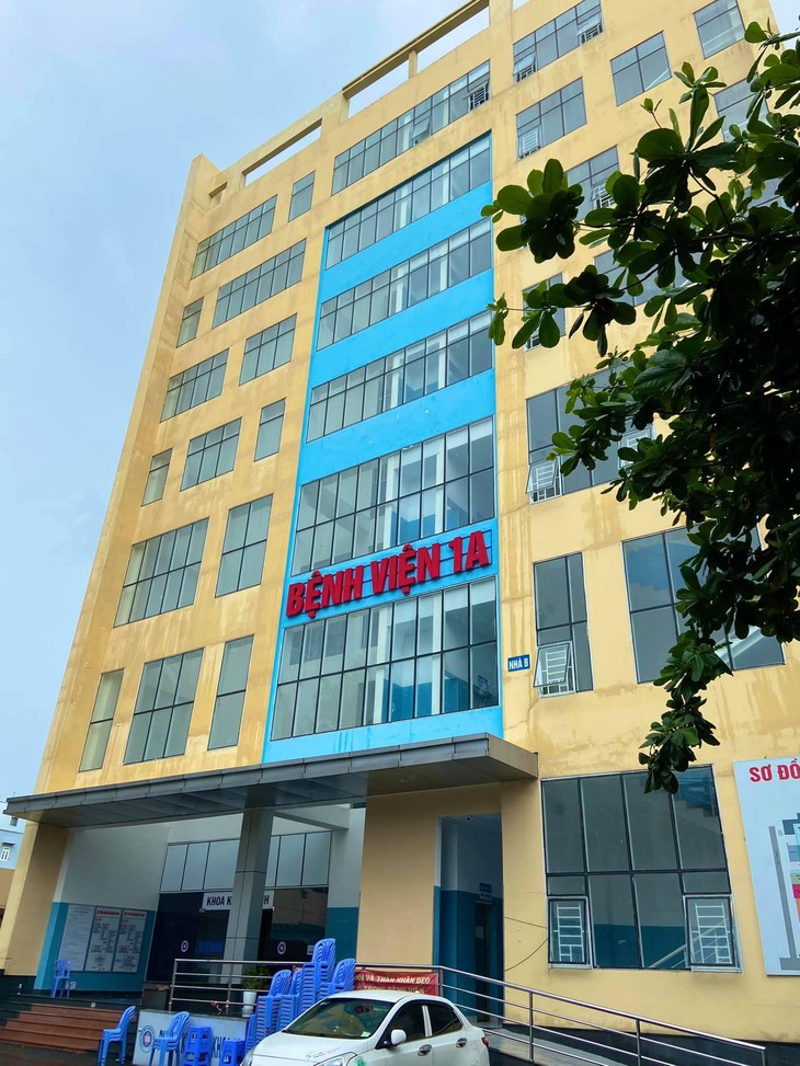 TP. HCM: Người phụ nữ 32 tuổi tử vong sau khi nâng ngực tại bệnh viện 1A - Ảnh 2. TP. HCM: Người phụ nữ 32 tuổi tử vong sau khi nâng ngực tại bệnh viện 1A - Ảnh 2.