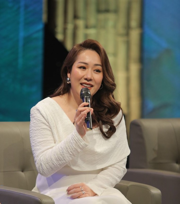 Hoa hậu Ngô Phương Lan, ca sĩ Mỹ Dung chia sẻ về mẹ dịp 8/3 - Ảnh 4.