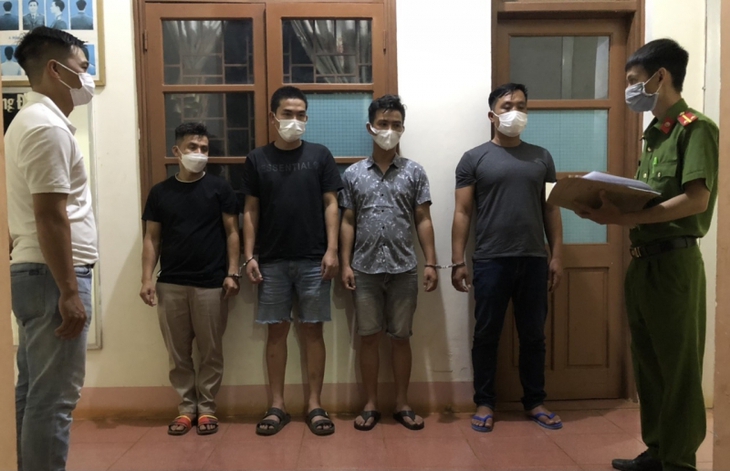 Tạm giữ hình sự 5 đối tượng để điều tra hành vi giết người - Ảnh 1.