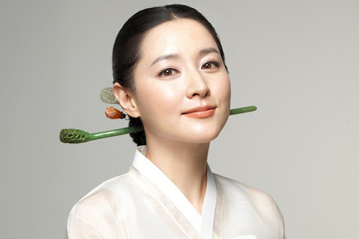 Có một loại trà uống hằng ngày, bạn sẽ giảm cân da đẹp, trẻ mãi không già như "nàng Dae Jang-Geum" Lee Young Ae - Ảnh 2. Có một loại trà uống hằng ngày, bạn sẽ giảm cân da đẹp, trẻ mãi không già như "nàng Dae Jang-Geum" Lee Young Ae - Ảnh 2.