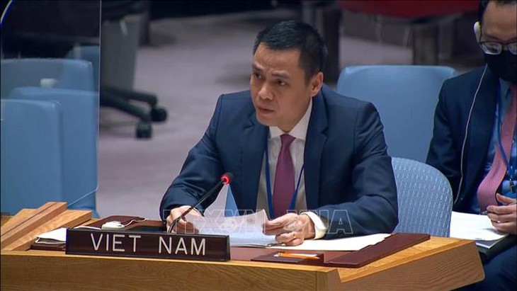 Việt Nam ủng hộ và sẵn sàng tham gia các nỗ lực nhân đạo đối với Ukraine - Ảnh 1. Việt Nam ủng hộ và sẵn sàng tham gia các nỗ lực nhân đạo đối với Ukraine - Ảnh 1.