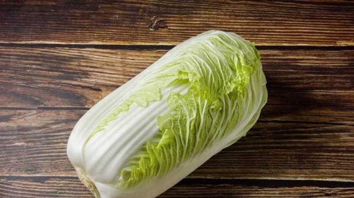 Sự khác biệt giữa cải thảo 'lá vàng' và 'lá xanh' là gì? Người bán rau bật mí, nó có sự khác biệt rất lớn - Ảnh 5.