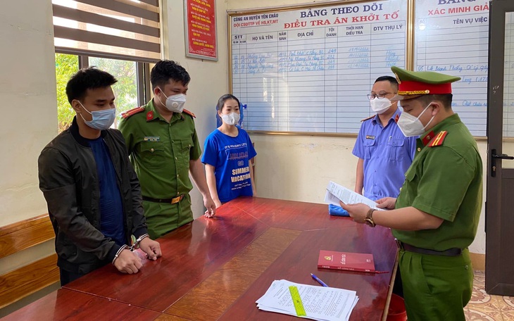 Gã chồng bị vợ cắt đứt ‘của quý’ vừa xuất viện đã bị khởi tố tội cưỡng dâm