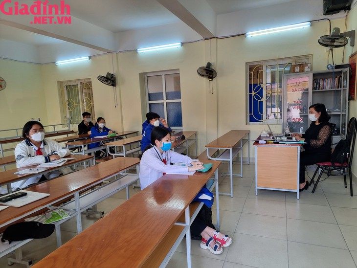 Hình ảnh những lớp học đặc biệt trong dịch COVID-19 tại Hải Phòng - Ảnh 8.