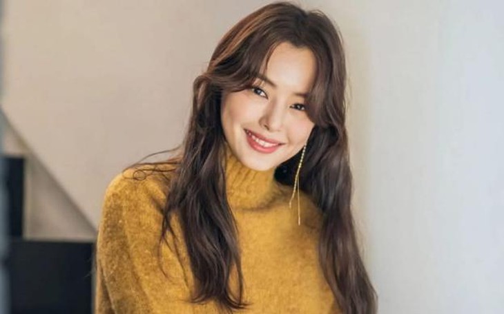 Honey Lee 