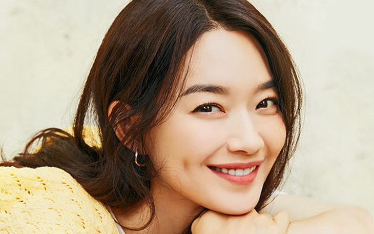 Thói quen đơn giản giúp Shin Min Ah duy trì vóc dáng yêu kiều, làn da mịn màng