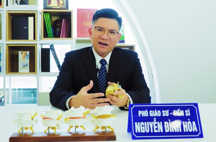 Ai hay bị đau cổ vai gáy? Nguyên nhân, triệu chứng, cách điều trị và bài tập hạn chế cơn đau - Ảnh 2. Ai hay bị đau cổ vai gáy? Nguyên nhân, triệu chứng, cách điều trị và bài tập hạn chế cơn đau - Ảnh 2.
