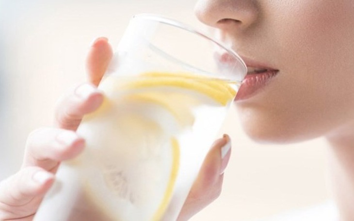 5 loại nước uống tốt cho F0 điều trị tại nhà
