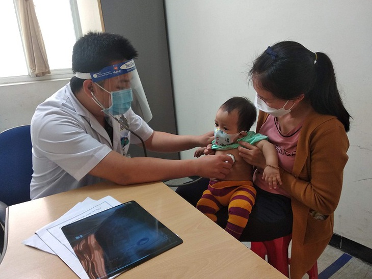 Cứu sống bệnh nhân nhi 8 tháng tuổi mắc căn bệnh hiếm gặp - Ảnh 1. Cứu sống bệnh nhân nhi 8 tháng tuổi mắc căn bệnh hiếm gặp - Ảnh 1.