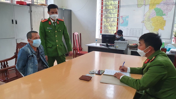 Bắt đối tượng truy nã đặc biệt về tội giết người - Ảnh 2.