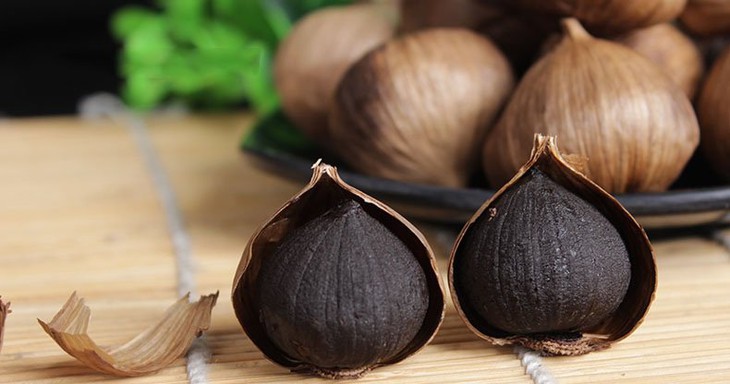 Tỏi đen tốt cho sức khỏe, những ai không nên dùng? - Ảnh 2.