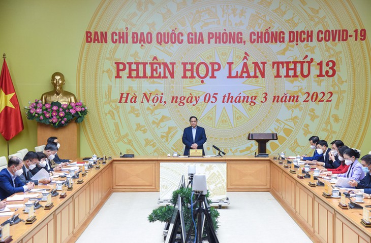 Số mắc COVID-19 cộng đồng tăng nhưng tỷ lệ bệnh nhân nguy kịch, tử vong giảm mạnh - Ảnh 1.
