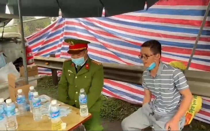 Liên tiếp phát hiện 2 lái xe dương tính với ma túy trên cao tốc chỉ trong hơn 30 phút
