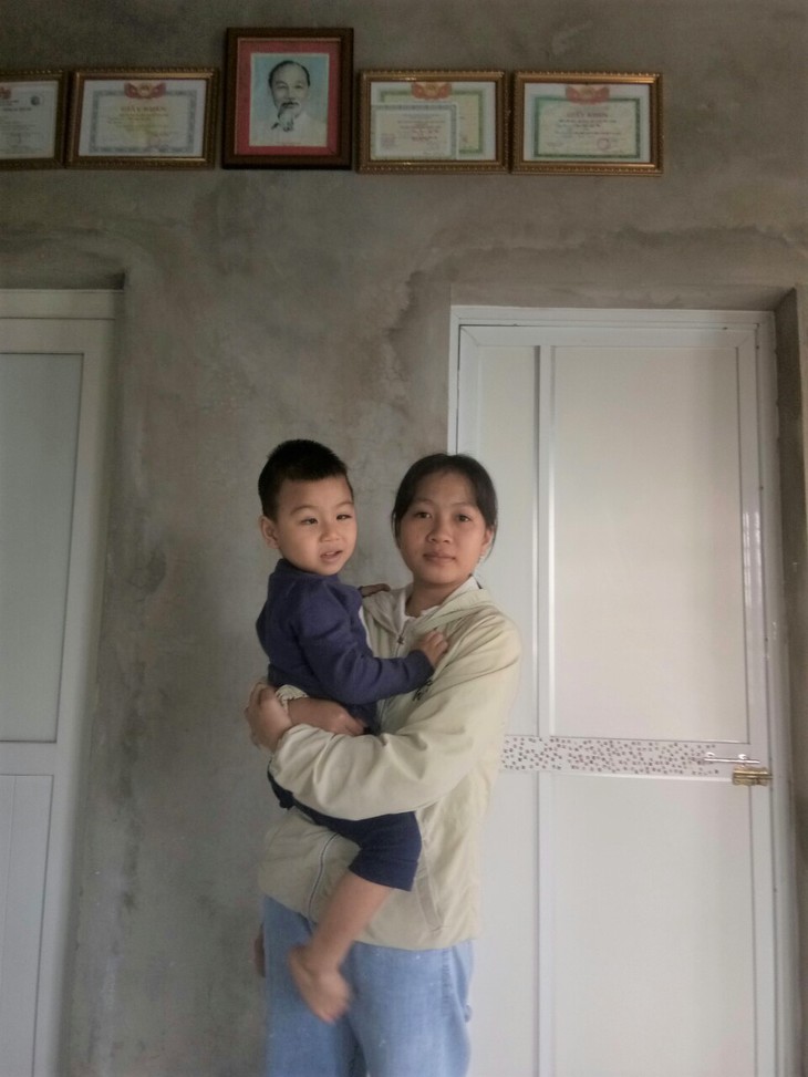 Tấm lòng của những người phụ nữ mang trên vai quân hàm xanh - Ảnh 2. Tấm lòng của những người phụ nữ mang trên vai quân hàm xanh - Ảnh 2.