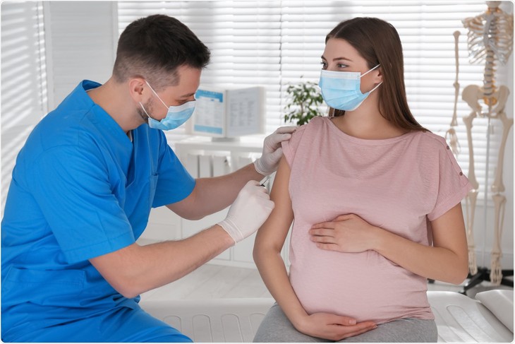 Có nên cho con bú sữa mẹ khi mẹ nghi ngờ mắc và mắc COVID-19? - Ảnh 5.