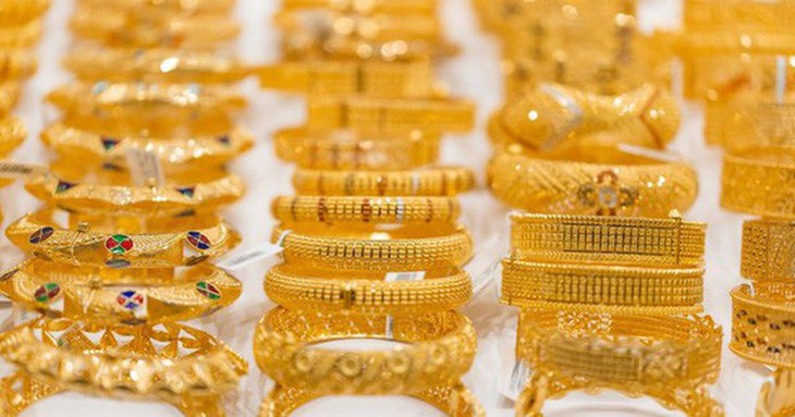 Giá vàng chạm mức cao nhất mọi thời đại, chuyên gia dự báo điều gì?