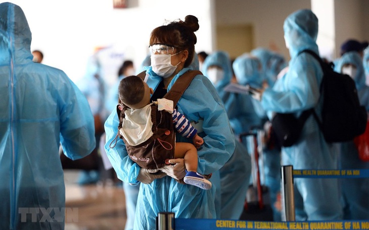 Đề xuất người nhập cảnh không cần có xác nhận tiêm vaccine hoặc đã khỏi COVID-19
