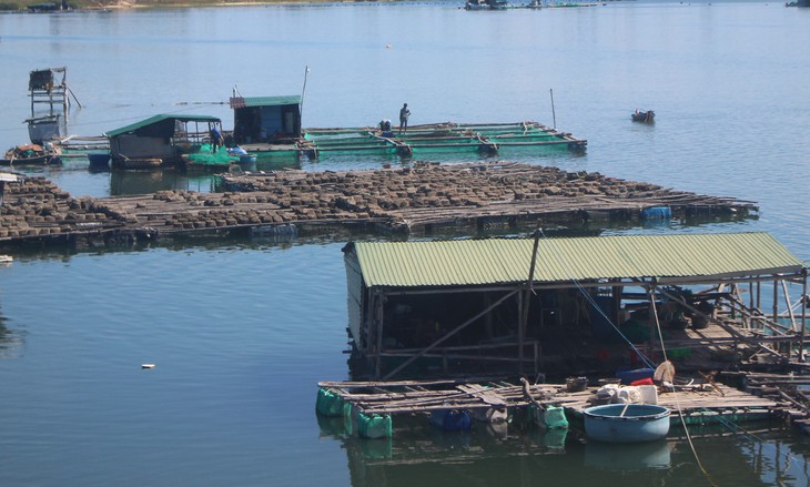 Nghề đục đẽo…ngoài biển khơi - Ảnh 4.