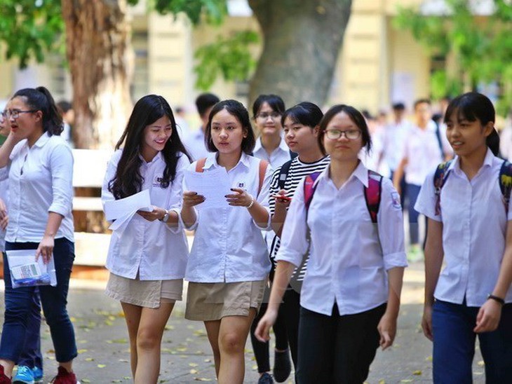 Hà Nội dự kiến tổ chức thi vào lớp 10 trong hai ngày 18 và 19/6 - Ảnh 1. Hà Nội dự kiến tổ chức thi vào lớp 10 trong hai ngày 18 và 19/6 - Ảnh 1.