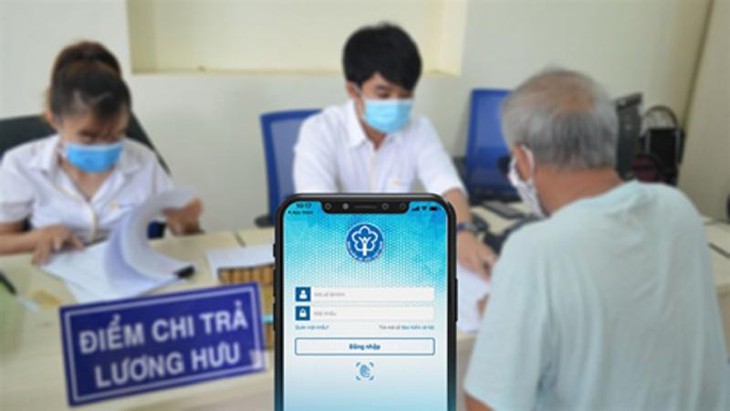 Nhận BHXH một lần: Người lao động tự 'đánh mất' hàng trăm triệu đồng - Ảnh 1.