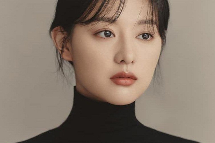 Thói quen giữ da giúp "nàng Trung úy" Kim Ji Won của "Hậu duệ mặt trời" trẻ đẹp vạn người mê - Ảnh 2. Thói quen giữ da giúp "nàng Trung úy" Kim Ji Won của "Hậu duệ mặt trời" trẻ đẹp vạn người mê - Ảnh 2.