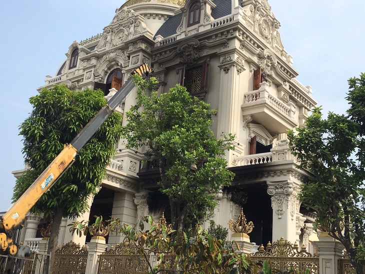Vụ cháy biệt thự trăm tỉ ở Quảng Ninh: Nữ chủ nhân đã tử vong - Ảnh 5.