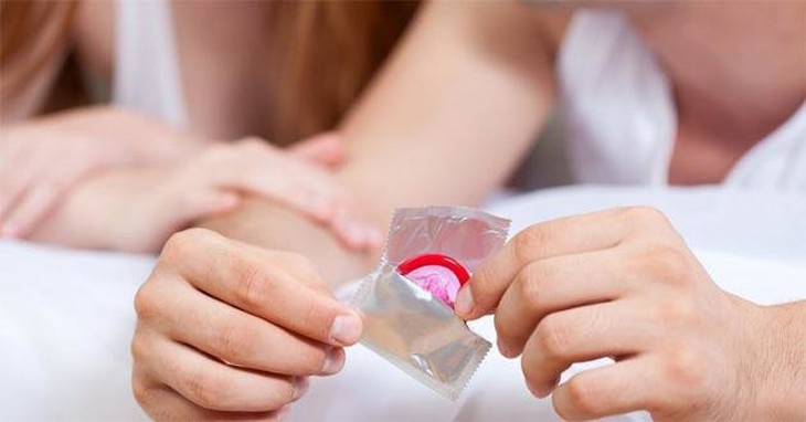 Làm thế nào để ngăn ngừa nguy cơ mắc bệnh lây truyền qua đường tình dục? - Ảnh 4. Làm thế nào để ngăn ngừa nguy cơ mắc bệnh lây truyền qua đường tình dục? - Ảnh 4.