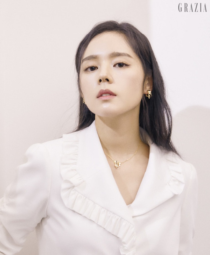 Han Ga In 40 tuổi: Khóe mắt không có nếp nhăn, da căng mịn nhờ đưa trái cây vào thực đơn mỗi ngày - Ảnh 2.