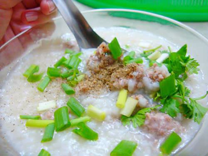Nên cho trẻ dưới 3 tuổi nên ăn nước xương hầm như thế nào? - Ảnh 5.