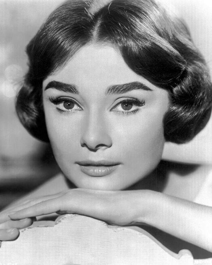 Audrey Hepburn 3