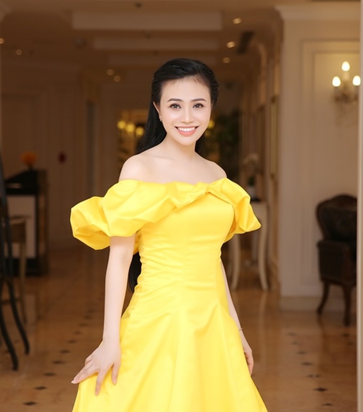 Sao mai Lương Hải Yến mong nhân lên nhiều tấm lòng nhân ái với 'Chắp cánh tương lai' - Ảnh 2. Sao mai Lương Hải Yến mong nhân lên nhiều tấm lòng nhân ái với 'Chắp cánh tương lai' - Ảnh 2.