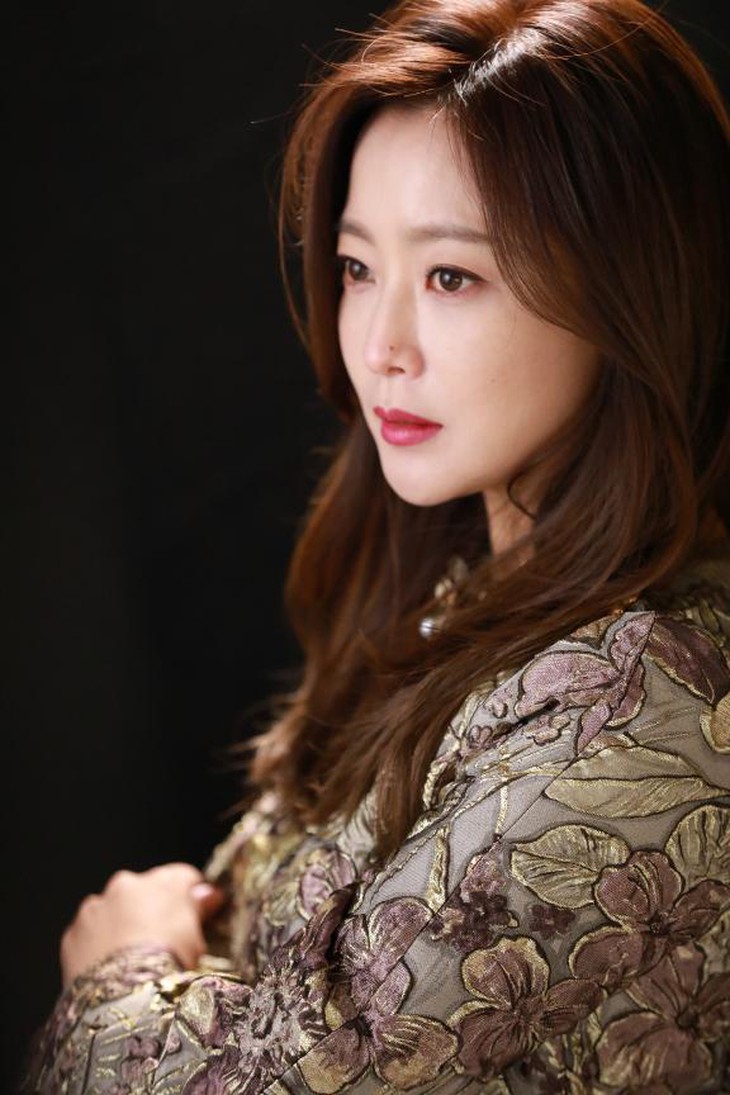 Kim Hee Sun 2