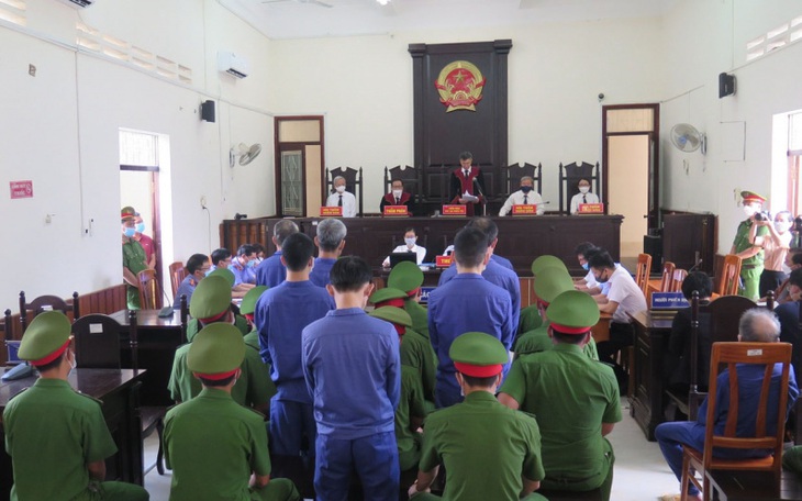 Sản xuất trái phép chất ma túy, 2 đối tượng lĩnh án tử  hình